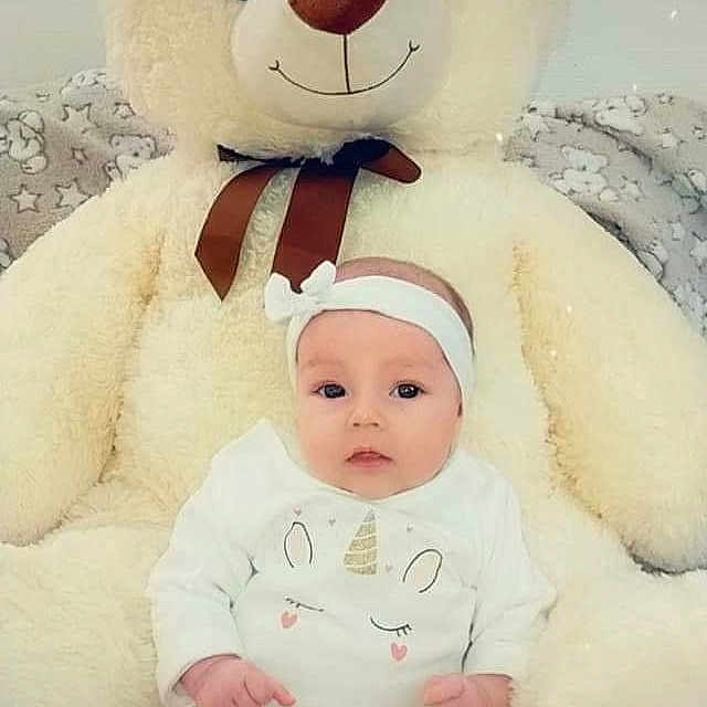 Lizelia participe au concours pour gagner de l'argent avec cette photo : animal_figure, baby, baby_products, baby_toddler_clothing, baby_toys, bear, beige, cheek, child, human, plush, product, sitting, skin, stuffed_toy, teddy_bear, textile, toy