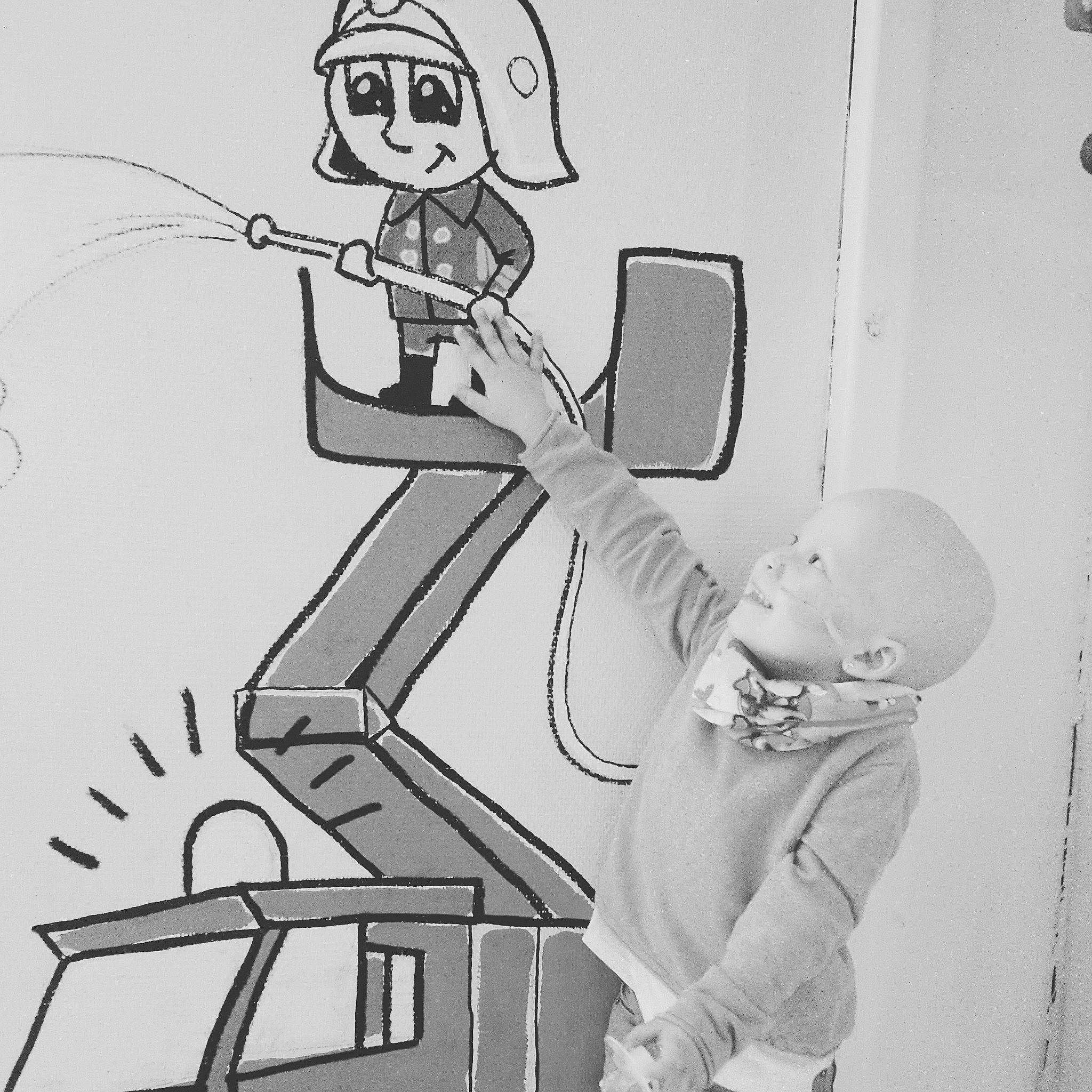 Tiya participe au concours pour gagner de l'argent avec cette photo : arm, art, cartoon, child, drawing, electronic_device, illustration, sketch, style