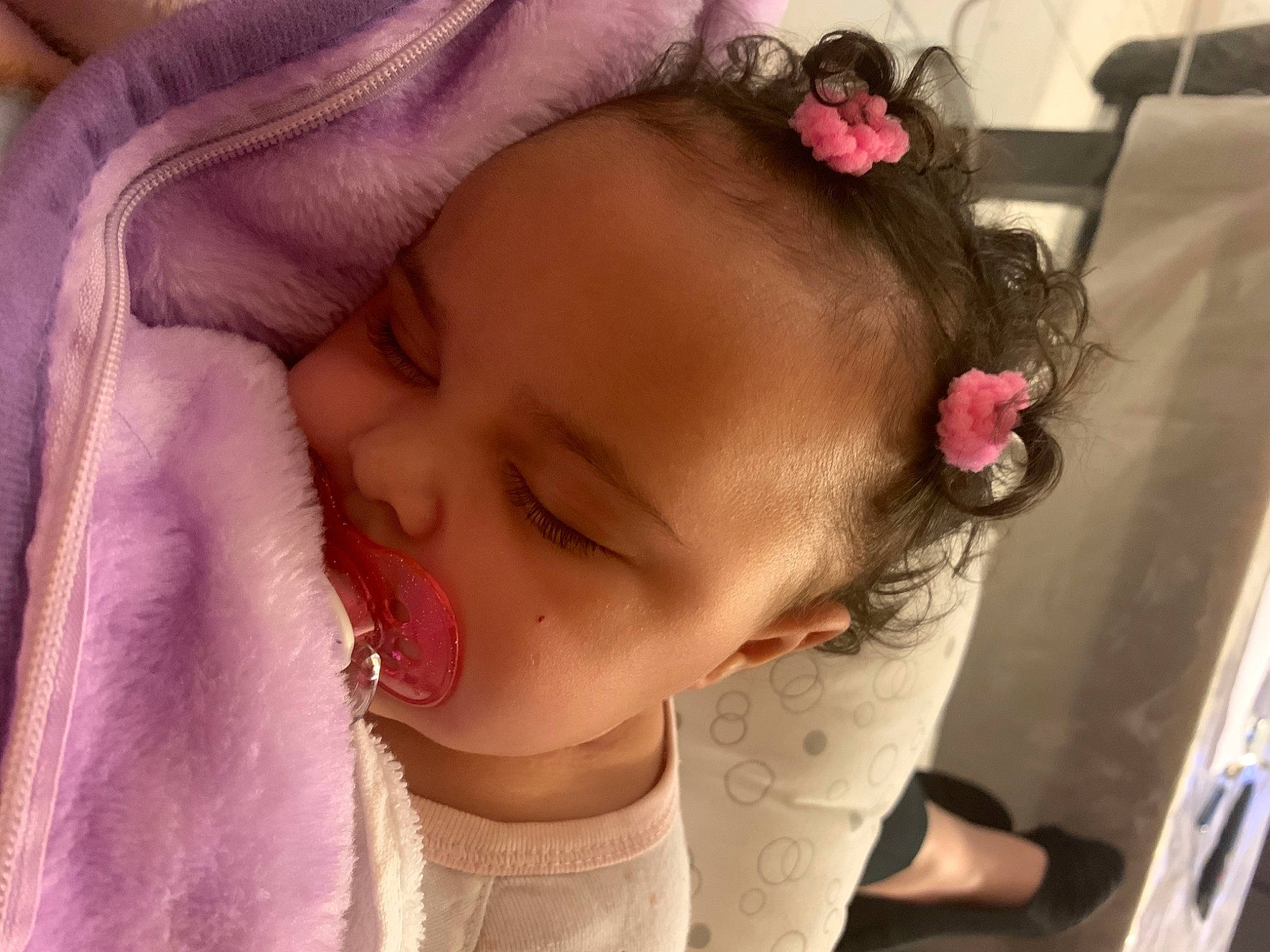 Alima Macogno a rejoint le concours — aidez-le/la à gagner de superbes lots ! baby, baby_toddler_clothing, cheek, child, comfort, ear, eyebrow, eyelash, face, happy, iris, lip, mouth, nose, person, pink, skin, sleeve, smile, textile