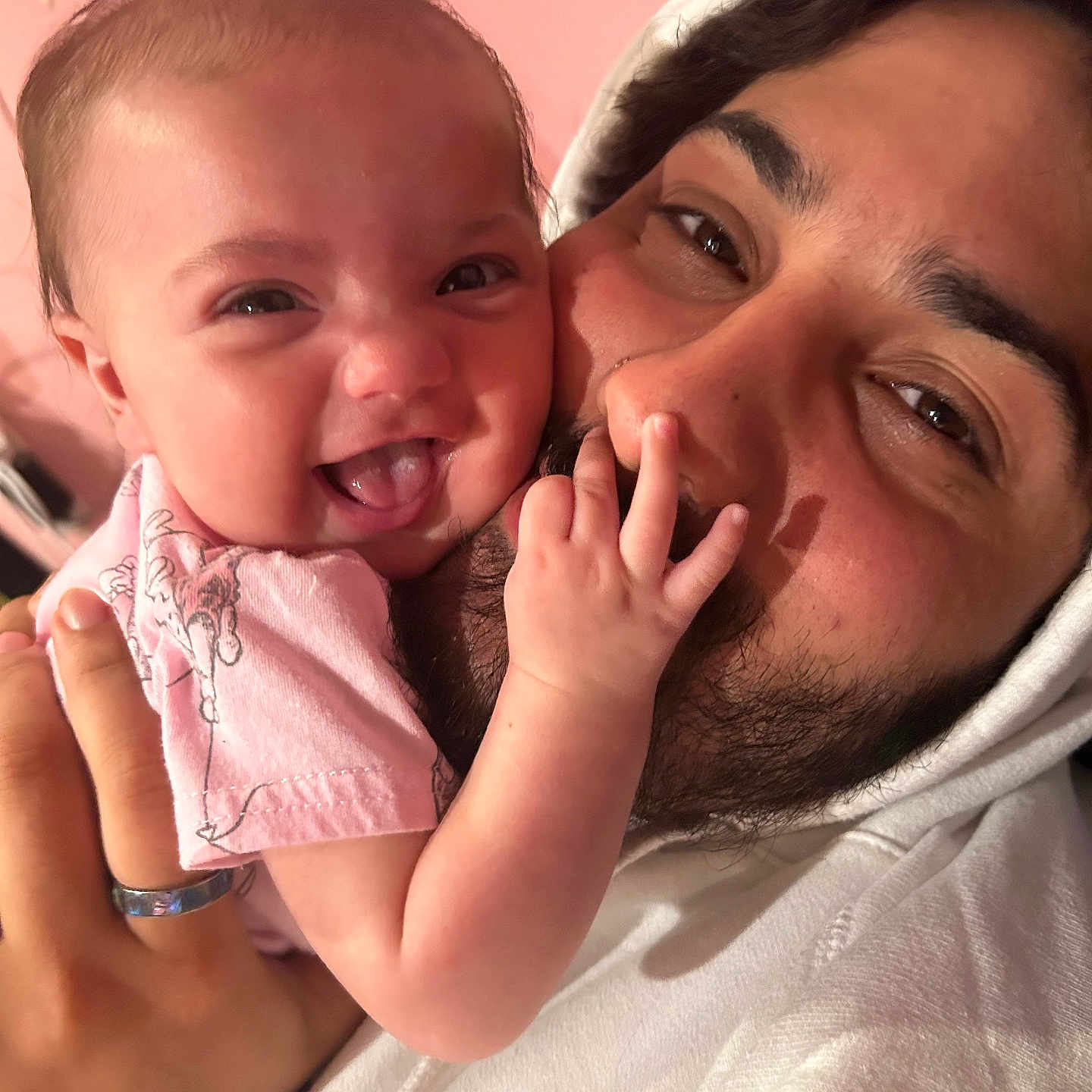 Evren is registered to the contest to win money with this photo: accessories, baby, babylaughing, bodypart, face, finger, hand, happy, head, jewelry, laughing, mouth, newborn, people, person, photography, portrait, ring, smile, teeth