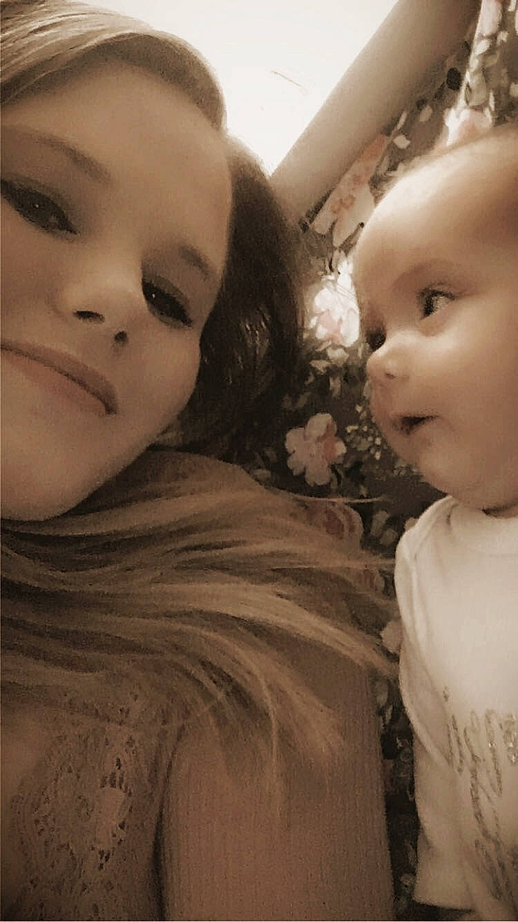 Makenzie is registered to the contest to win money with this photo: cheek, chin, cool, ear, eye, eyebrow, eyelash, facial_expression, flash_photography, forehead, gesture, happy, human, iris, lip, mouth, nose, person, skin, style