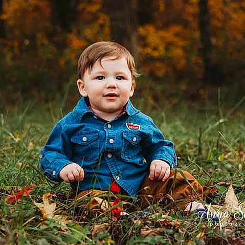 Dillon is registered to the contest to win money with this photo: autumn, boy, child, emotion, fun, girl, grass, happiness, infant, leaf, nature, person, photography, plant, play, portrait_photography, smile, spring, toddler, tree