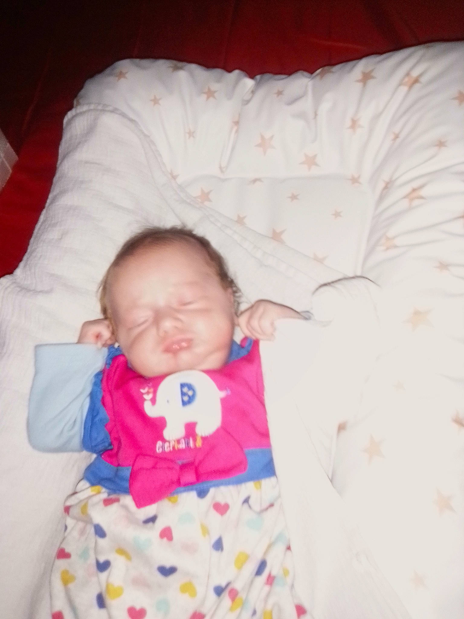 Salomée participe au concours pour gagner de l'argent avec cette photo : baby, bedtime, cheek, child, comfort, fun, nap, person, pink, product, skin, sleep, smile, textile, toddler