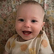 Lilie is registered to the contest to win money with this photo: baby, babylaughing, face, happy, head, laughing, person, photography, portrait, smile