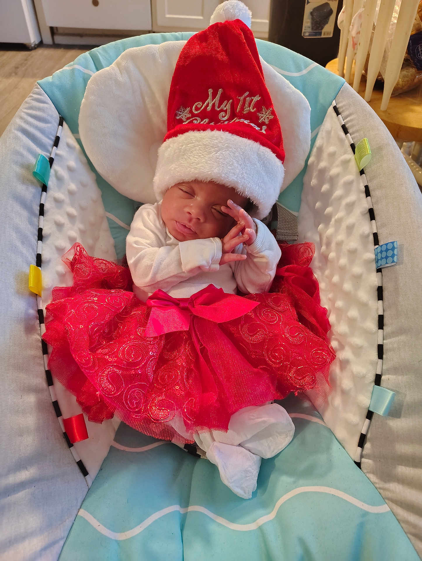 Tayona is registered to the contest to win money with this photo: baby, bed, blanket, bodypart, bonnet, cap, clothing, couch, cradle, crib, face, finger, furniture, hat, head, infantbed, newborn, person, photography, portrait