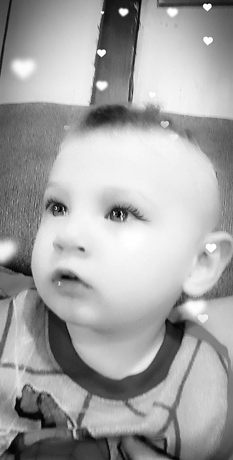 Junior is registered to the contest to win money with this photo: black, black_and_white, cheek, chin, eye, eyebrow, eyelash, face, facial_expression, flash_photography, forehead, head, iris, lip, mouth, nose, organ, person, skin, style