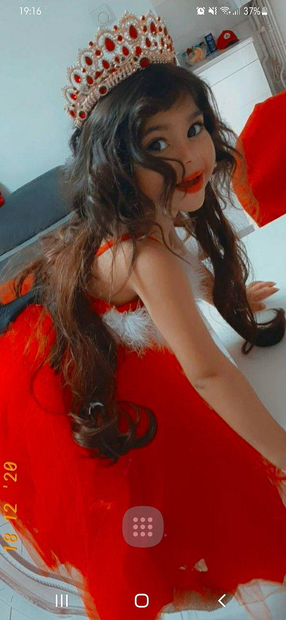 Sephora participe au concours pour gagner de l'argent avec cette photo : abdomen, black_hair, brown_hair, chest, cool, dress, facial_expression, fashion_design, flash_photography, happy, human_leg, japanese_idol, jewellery, lip, long_hair, orange, person, skin, thigh, trunk