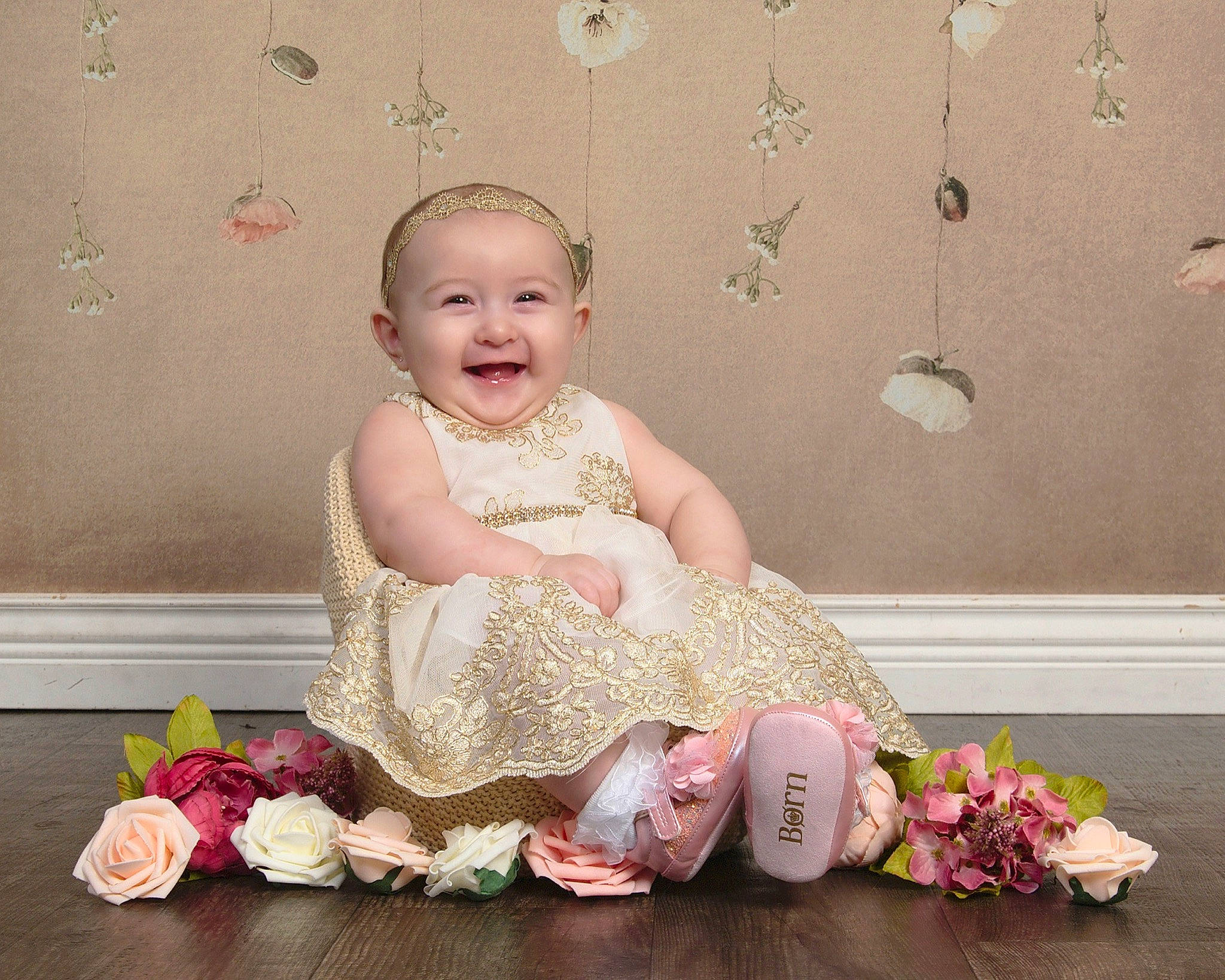 Bianca is registered to the contest to win money with this photo: baby, bouquet, child, costume, cut_flowers, dress, fashion_accessory, floral_design, flower, flower_girl, formal_wear, gown, happy, joy, lace, person, photography, pink, plant, sitting