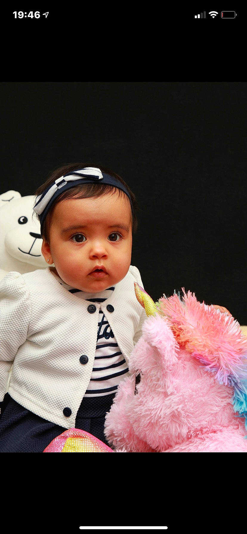 Ayline a rejoint le concours — aidez-le/la à gagner de superbes lots ! baby, baby_toddler_clothing, cheek, child, costume, event, face, flash_photography, fun, fur, happy, headgear, nose, person, pink, plush, skin, sleeve, stuffed_toy, textile