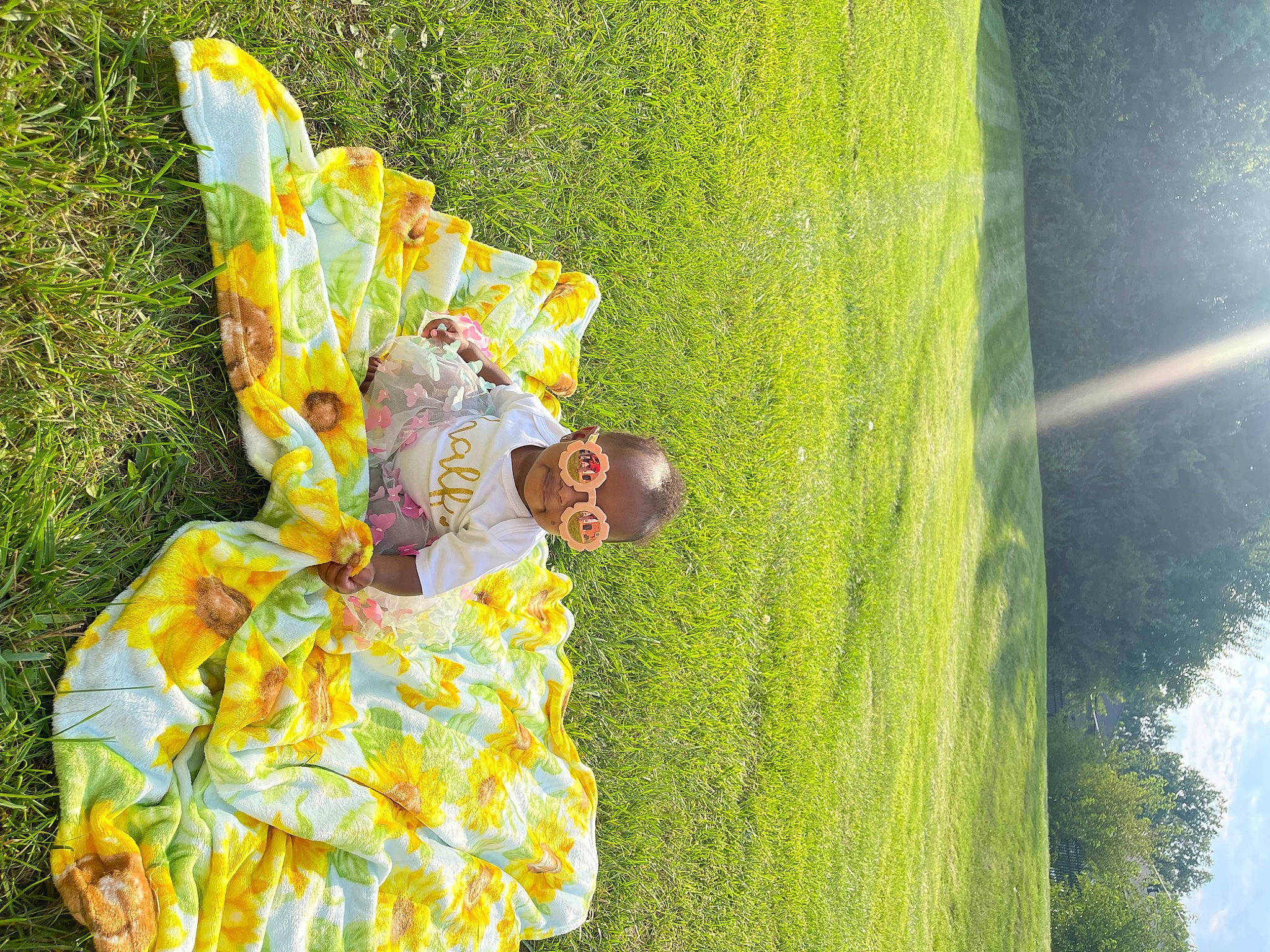 Janylah joined the competition — help win amazing prizes! art, costume_design, event, fun, garden, grass, grass_family, grassland, happy, landscape, lawn, leisure, meadow, nature, people_in_nature, plant, sky, tree, visual_arts, yellow