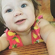 Niya is registered to the contest to win money with this photo: