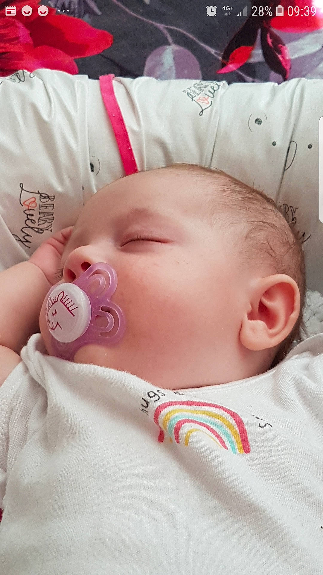 Madison a rejoint le concours — aidez-le/la à gagner de superbes lots ! baby, baby_products, bedtime, birth, cheek, child, face, facial_expression, head, lip, mouth, nap, nose, person, pink, skin, sleep, toddler