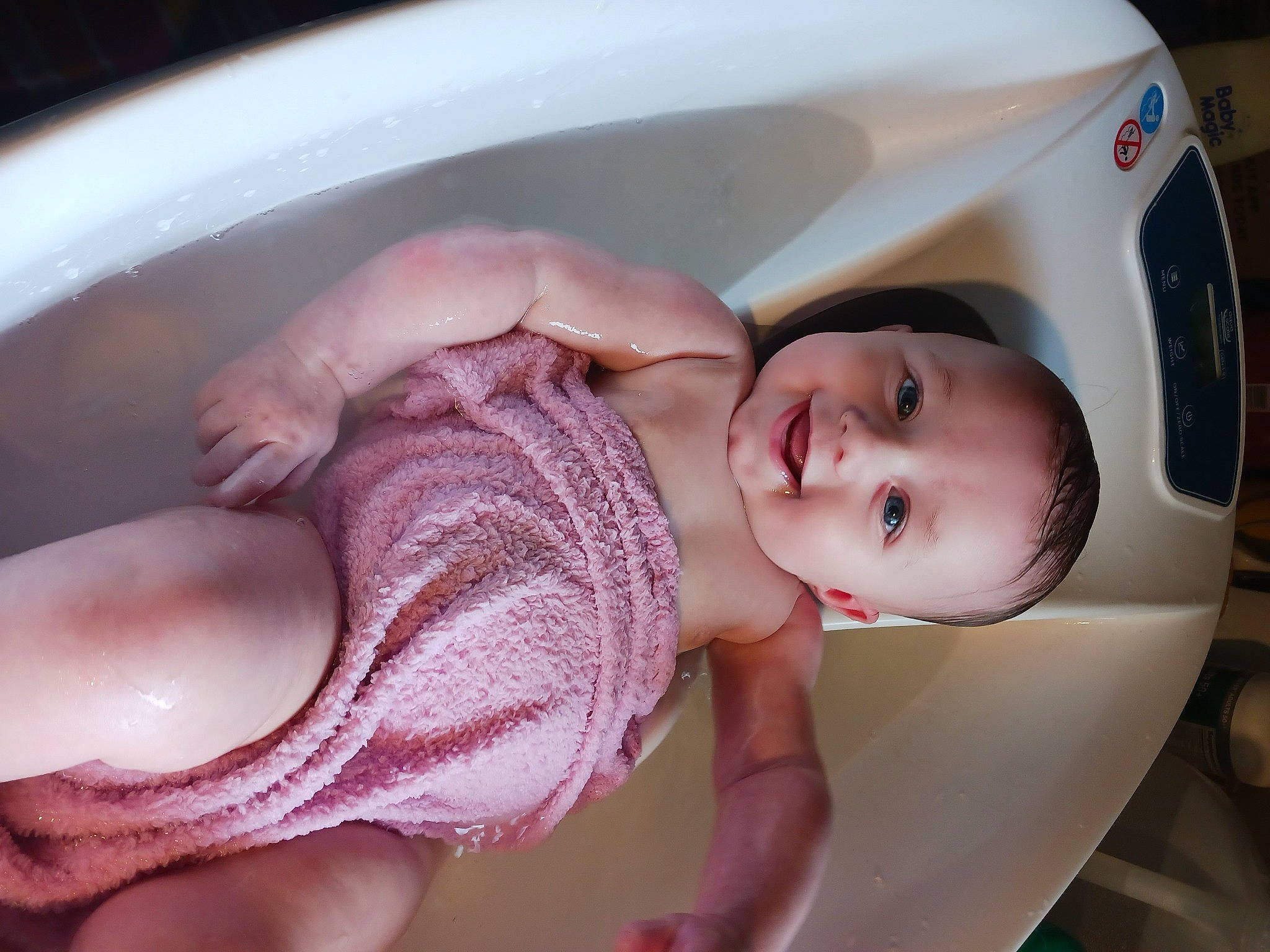 Journey is registered to the contest to win money with this photo: baby, baby_products, baby_toddler_clothing, bathing, cheek, child, comfort, eyelash, facial_expression, finger, fun, happy, hat, joy, lip, mouth, nail, nose, person, pink