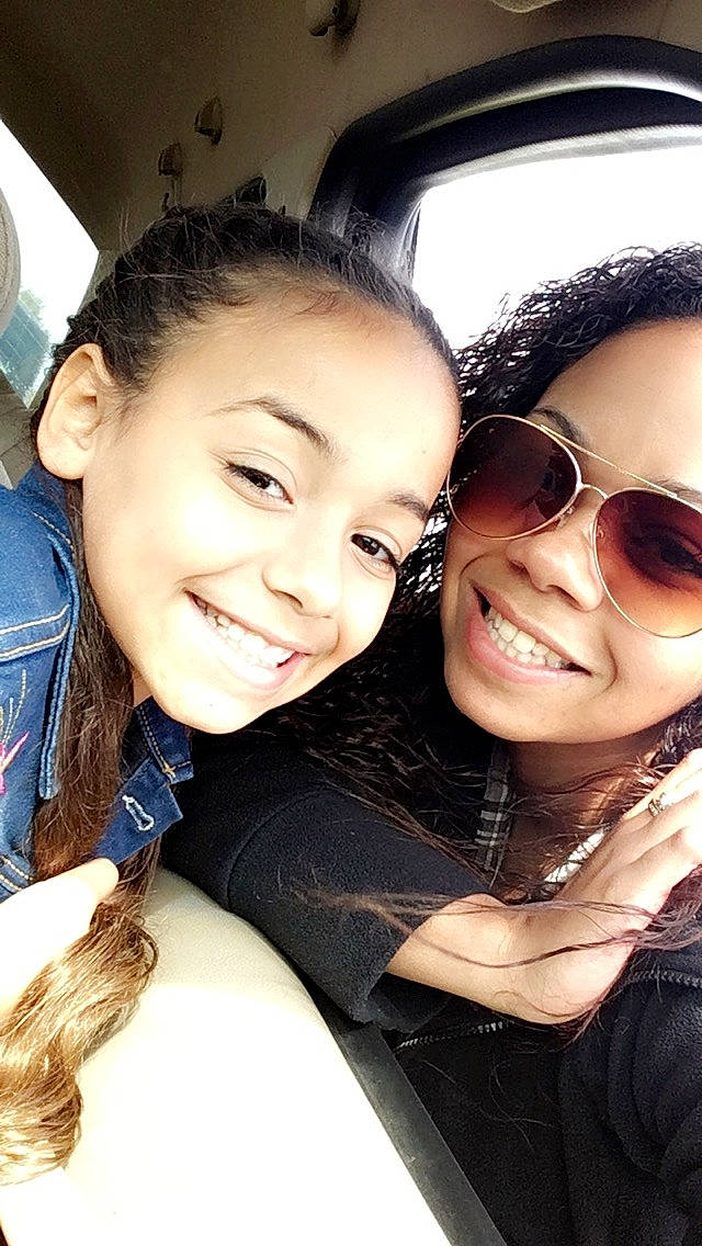 Alayiah is registered to the contest to win money with this photo: beauty, black_hair, child, cool, eyebrow, eyewear, face, friendship, fun, gesture, glasses, happy, joy, nose, person, photography, selfie, smile, sunglasses, vision_care