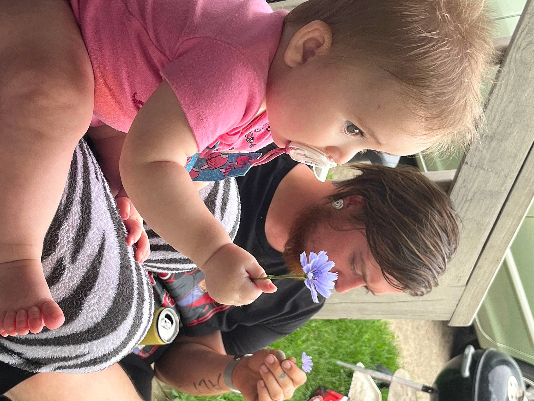 Amilia is registered to the contest to win money with this photo: dress, finger, gesture, grass, green, hairstyle, hand, happy, interaction, mouth, people, people_in_nature, person, photograph, plant, product, sharing, skin, smile, summer