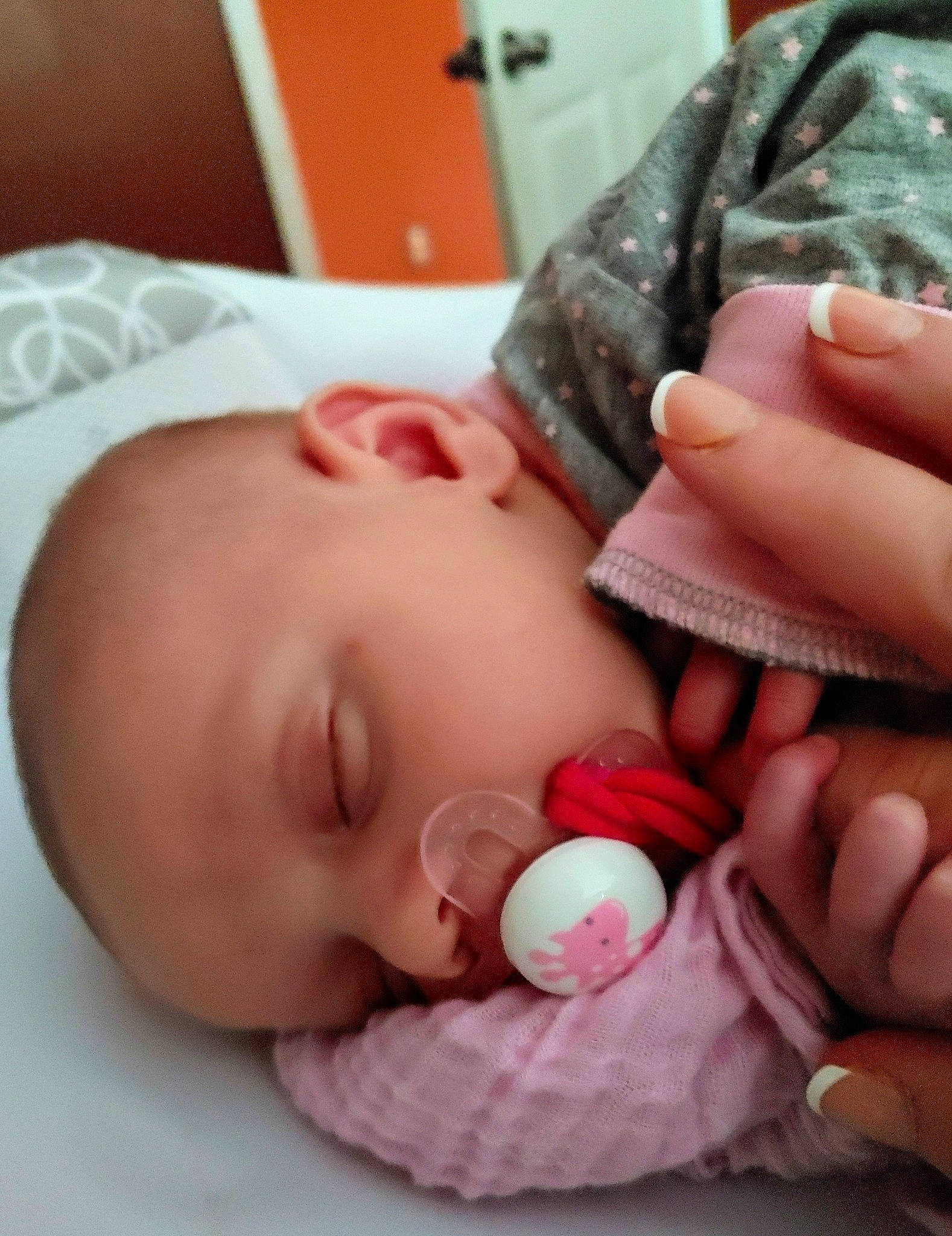 Hannah is registered to the contest to win money with this photo: baby, baby_products, birth, cheek, child, finger, hand, lip, mouth, nail, nose, person, pink, skin, thumb, toddler