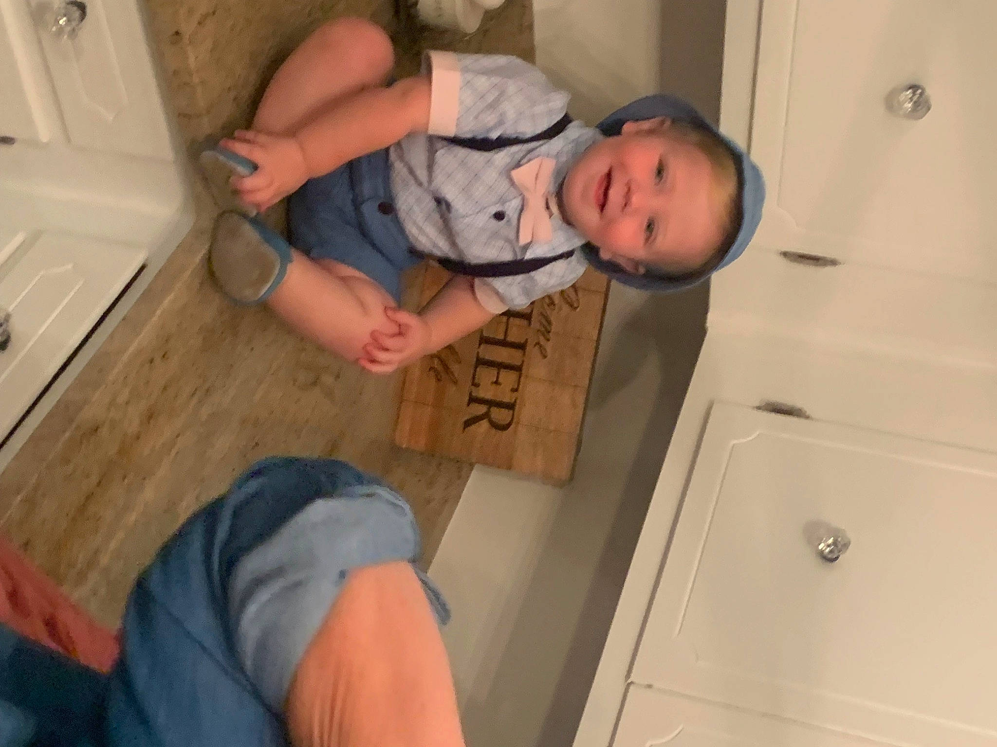 Jason is registered to the contest to win money with this photo: baby, baby_products, baby_toddler_clothing, bed, cabinetry, child, comfort, drawer, elbow, flooring, hardwood, human_leg, joy, knee, person, room, shorts, t_shirt, thigh, thumb