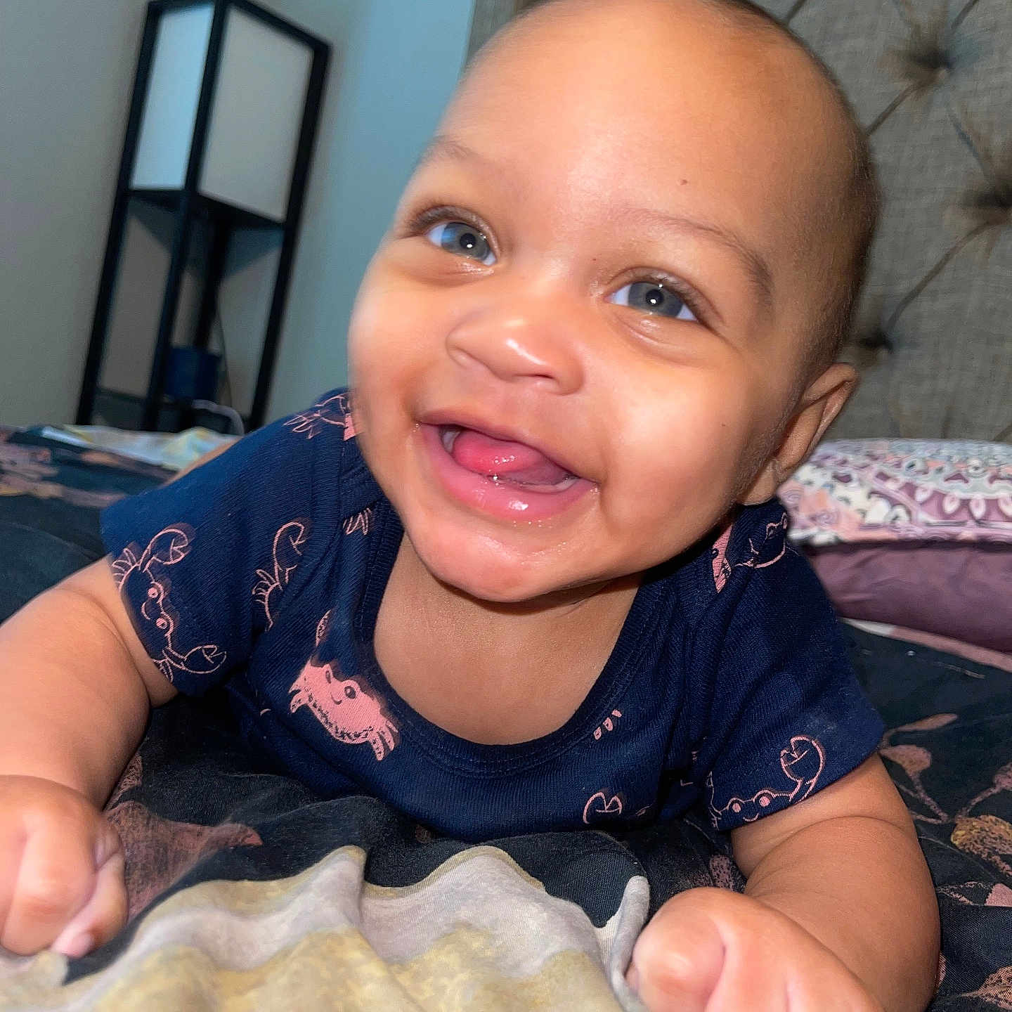 Khyis is registered to the contest to win money with this photo: architecture, baby, babylaughing, building, couch, cushion, face, furniture, happy, head, homedecor, indoors, laughing, livingroom, person, photography, portrait, room, sitting, smile