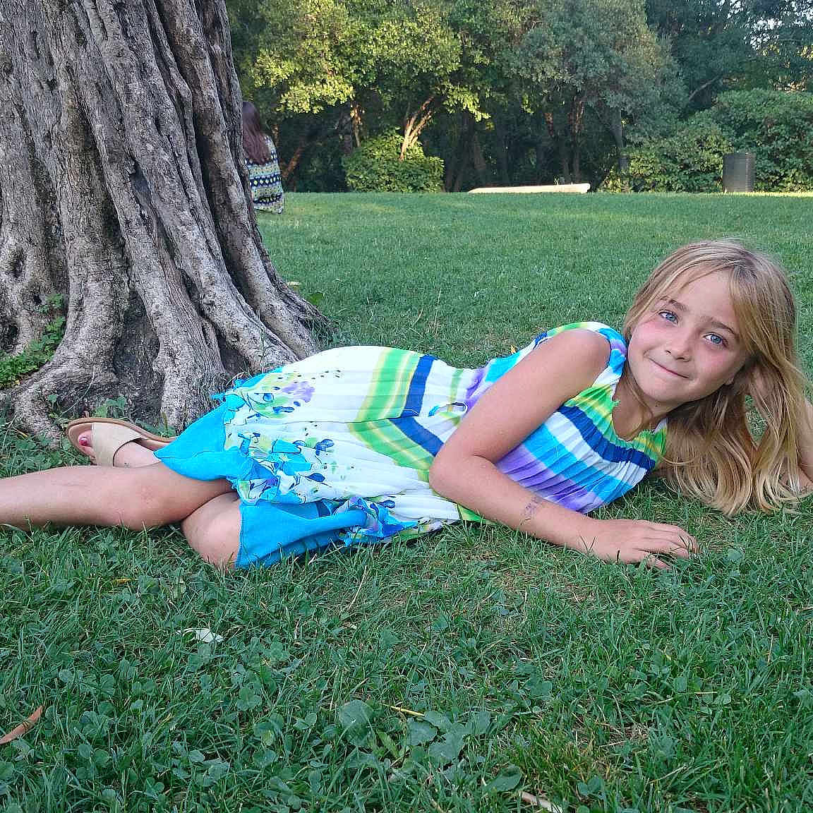 Schelsy participe au concours pour gagner de l'argent avec cette photo :