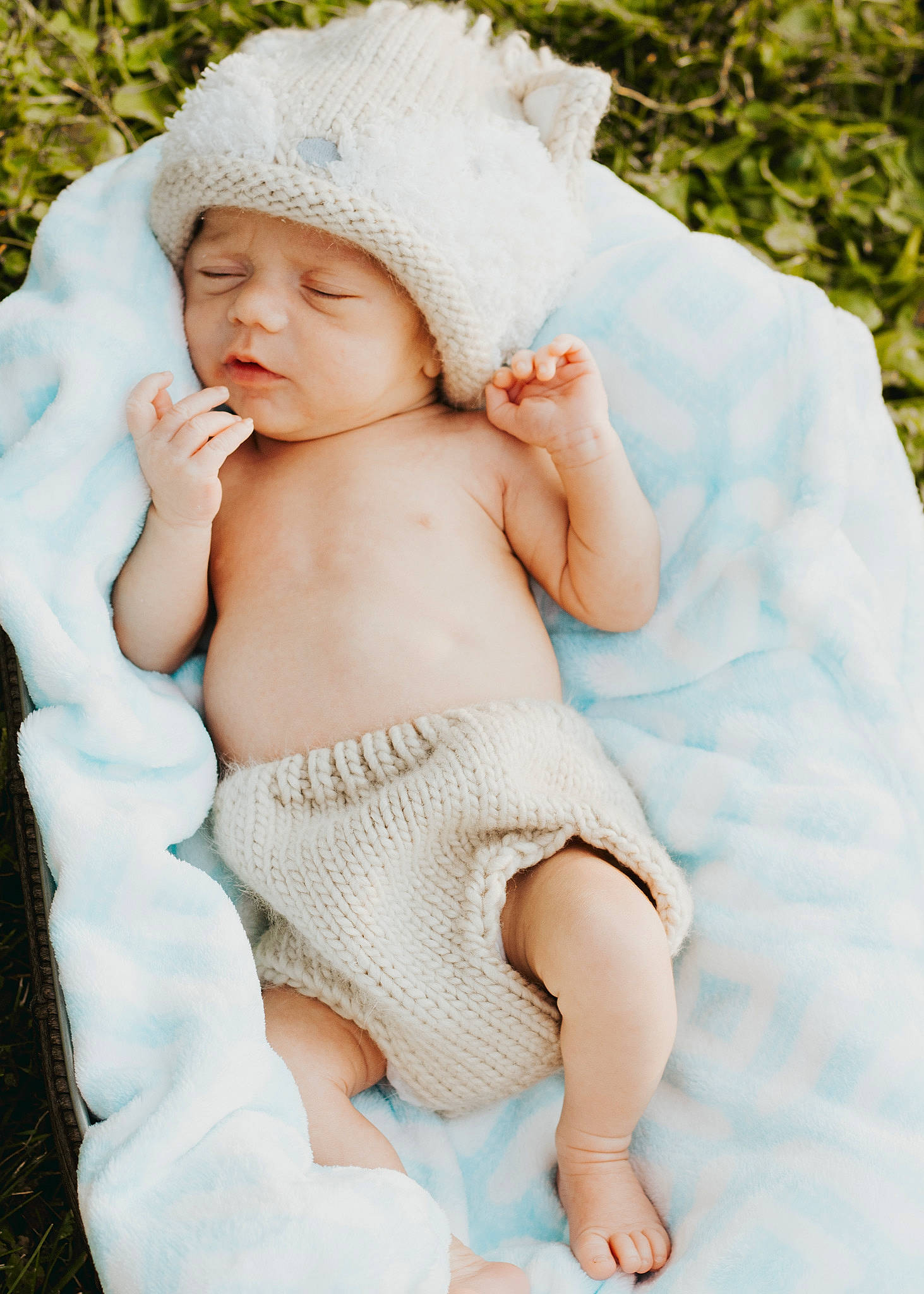 Zacharia is registered to the contest to win money with this photo: baby, baby_sleeping, beanie, beauty, bonnet, cap, child, hat, headgear, headwear, knit_cap, person, photograph, photography, pink, skin, sleep, toddler, white