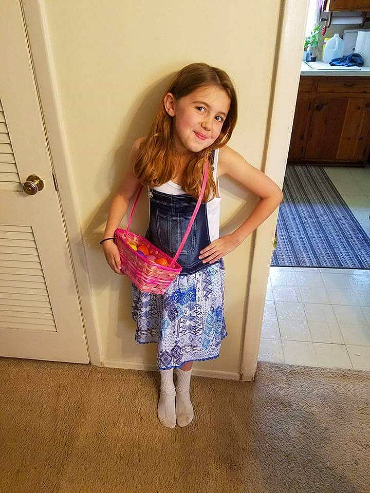 Alexis is registered to the contest to win money with this photo: child, child_model, clothing, floor, joy, leg, long_hair, person, shoulder, waist