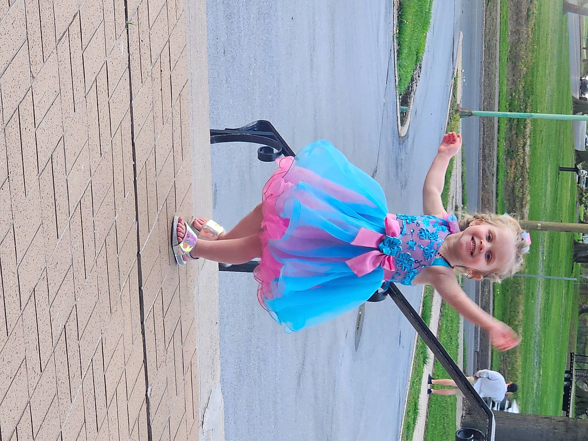 Lunafreya is registered to the contest to win money with this photo: child, dress, electric_blue, fun, happy, human_leg, joy, leisure, magenta, person, pink, play, purple, recreation, road, smile, street, toddler, tree, vacation