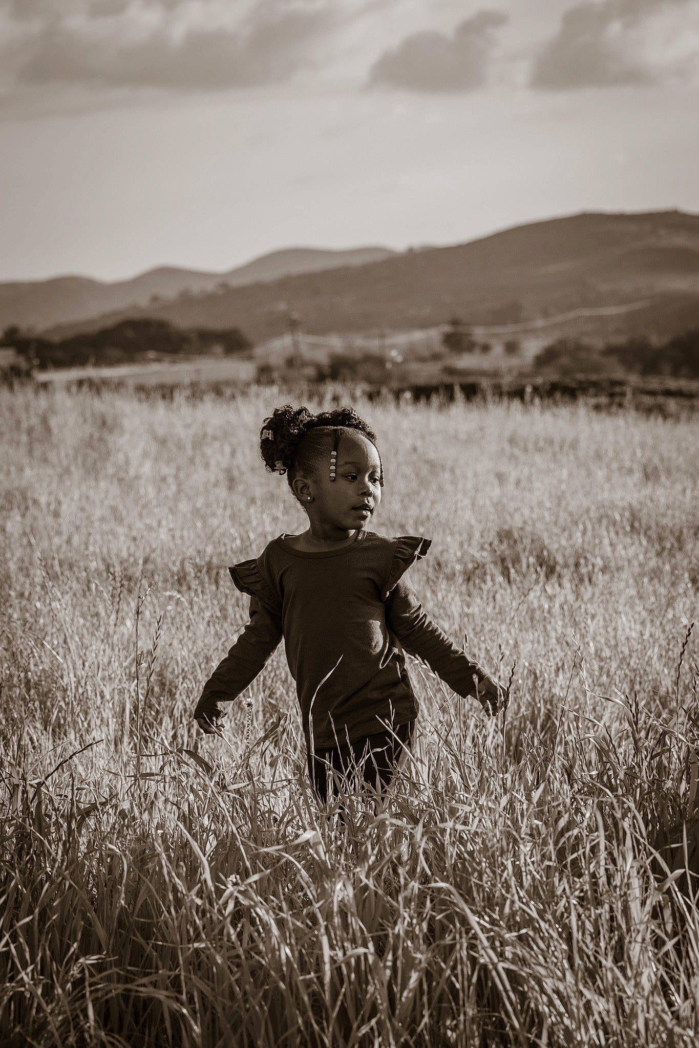 Zarya joined the competition — help win amazing prizes! agriculture, black_and_white, cloud, field, flash_photography, gesture, grass, grass_family, grassland, happy, horizon, landscape, meadow, monochrome, monochrome_photography, natural_landscape, people_in_nature, person, prairie, sky