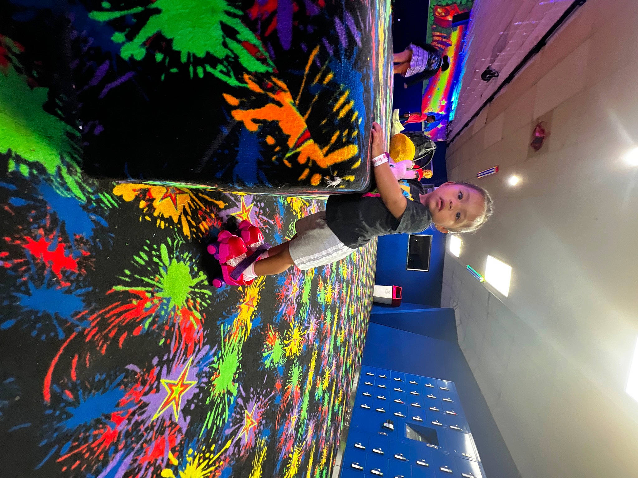 Laili is registered to the contest to win money with this photo: art, artist, electric_blue, entertainment, event, fun, glass, graphic_design, graphics, leisure, line, magenta, painting, pattern, person, public_event, recreation, space, t_shirt, visual_arts