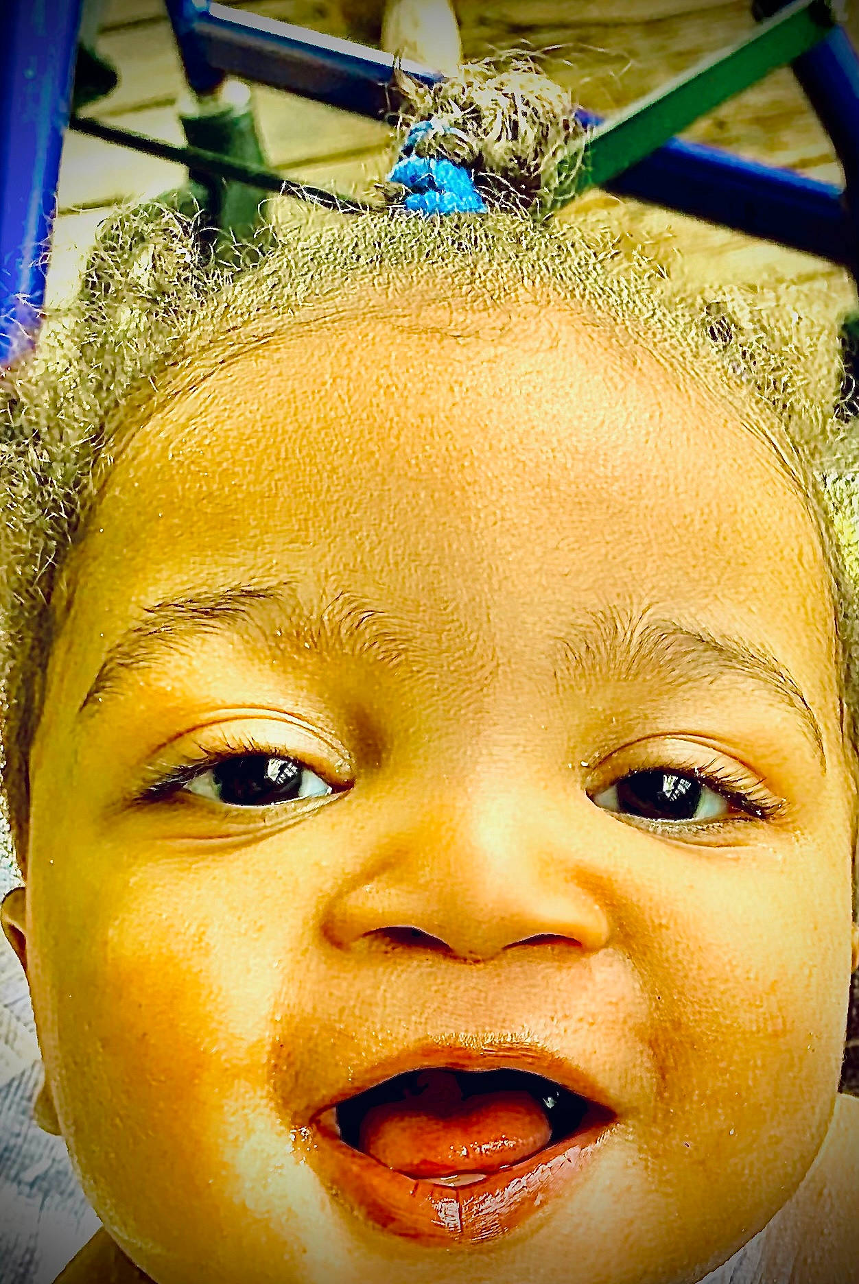 Junior is registered to the contest to win money with this photo: black_hair, blue, cheek, chin, eye, eyebrow, eyelash, forehead, hair, happy, head, human_body, iris, lip, mouth, nose, person, photograph, skin, smile