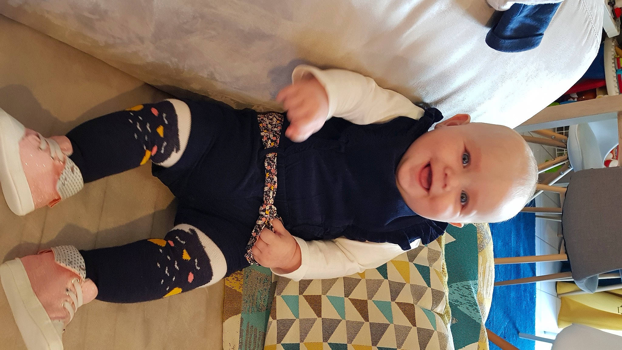 Cléo participe au concours pour gagner de l'argent avec cette photo : child, joy, person, toddler