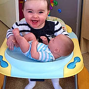 Alice is registered to the contest to win money with this photo: