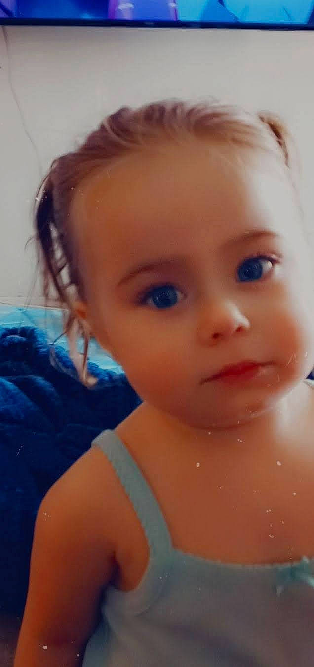 Reagan is registered to the contest to win money with this photo: baby_toddler_clothing, cheek, chest, ear, eye, eyebrow, eyelash, forehead, fun, hair, happy, iris, jaw, lip, mouth, neck, nose, person, shoulder, skin