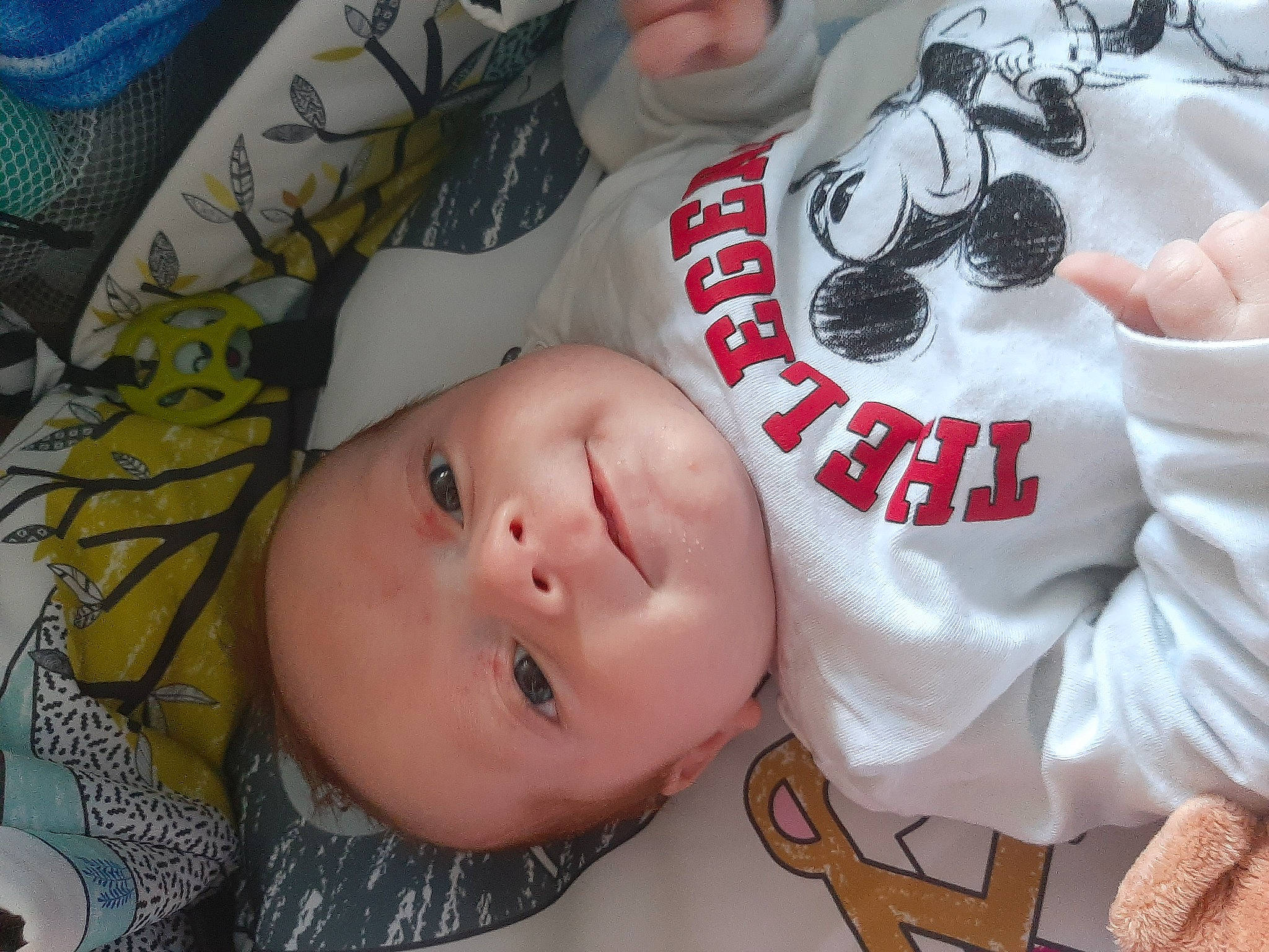 Ayden a rejoint le concours — aidez-le/la à gagner de superbes lots ! baby, baby_toddler_clothing, carmine, cheek, child, comfort, cool, eyelash, eyewear, fun, happy, mouth, nose, pattern, person, sleeve, textile, toddler