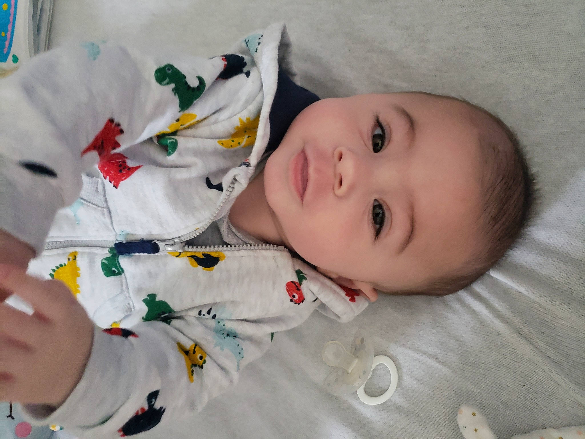 Eden participe au concours pour gagner de l'argent avec cette photo : baby, cheek, child, person, toddler