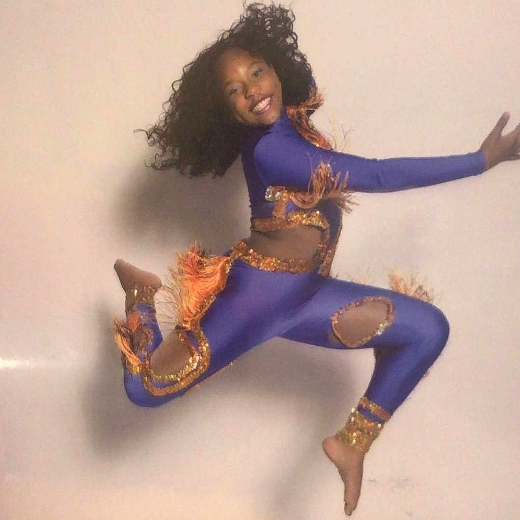 Nakia joined the competition — help win amazing prizes! blue, costume, dancer, electric_blue, fictional_character, fun, joy, leg, person, photo_shoot, photography, sportswear, thigh