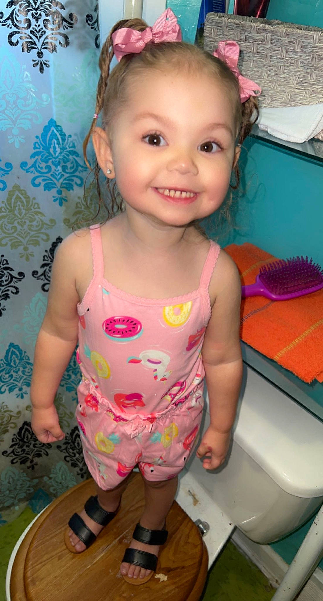 Nova joined the competition — help win amazing prizes! arm, cheek, eye, eyebrow, face, facial_expression, hair, hairstyle, happy, head, iris, joy, lip, mouth, neck, nose, organ, person, purple, skin