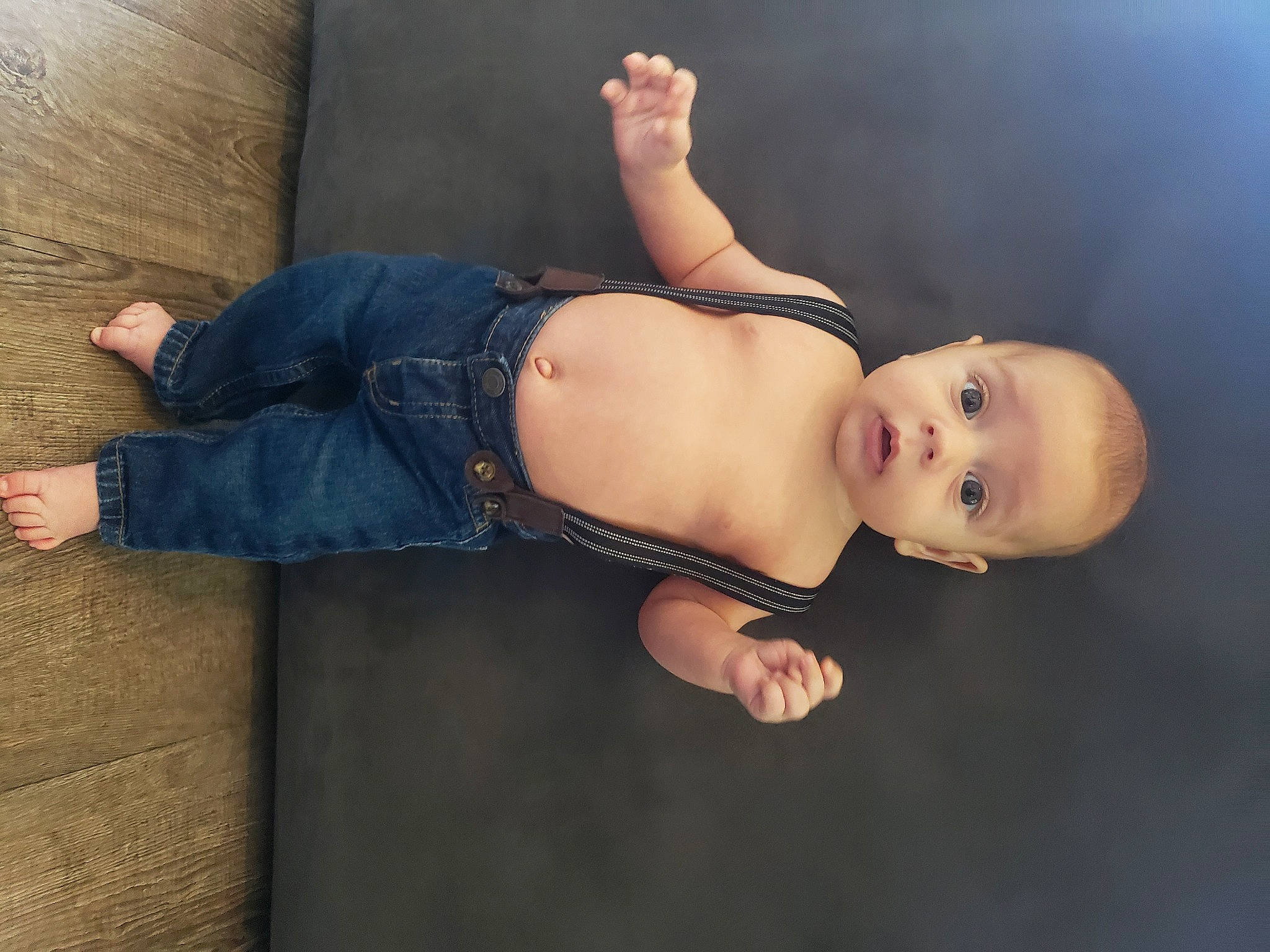 Leland joined the competition — help win amazing prizes! abdomen, arm, chest, elbow, flash_photography, hand, human_body, jeans, joint, knee, leg, lip, neck, person, shoulder, skin, stomach, thigh, trunk, waist