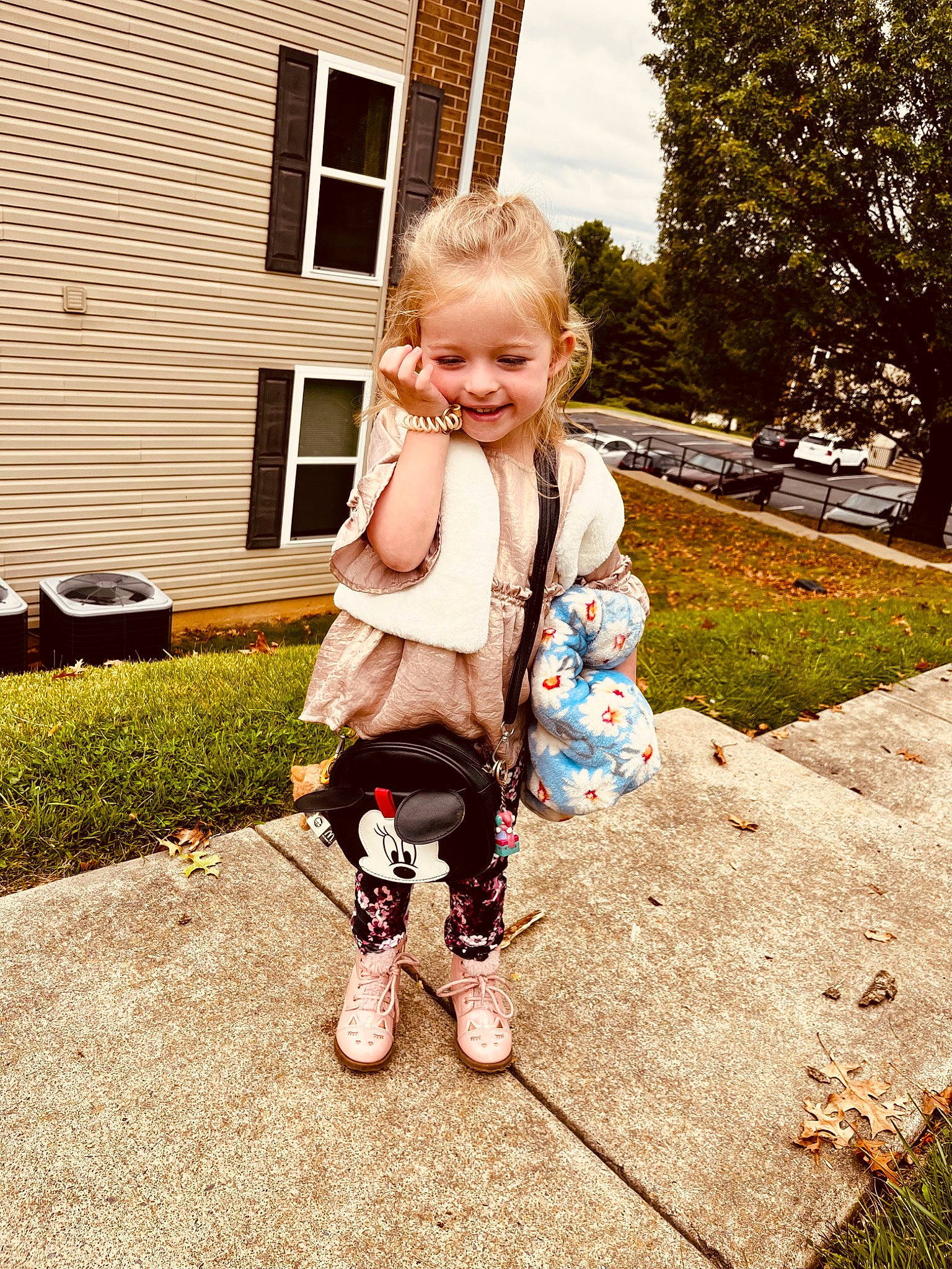 Adalyn is registered to the contest to win money with this photo: baby, baby_toddler_clothing, child, denim, face, fun, grass, happy, house, joy, leisure, people_in_nature, person, plant, recreation, sitting, smile, sneakers, soil, spring