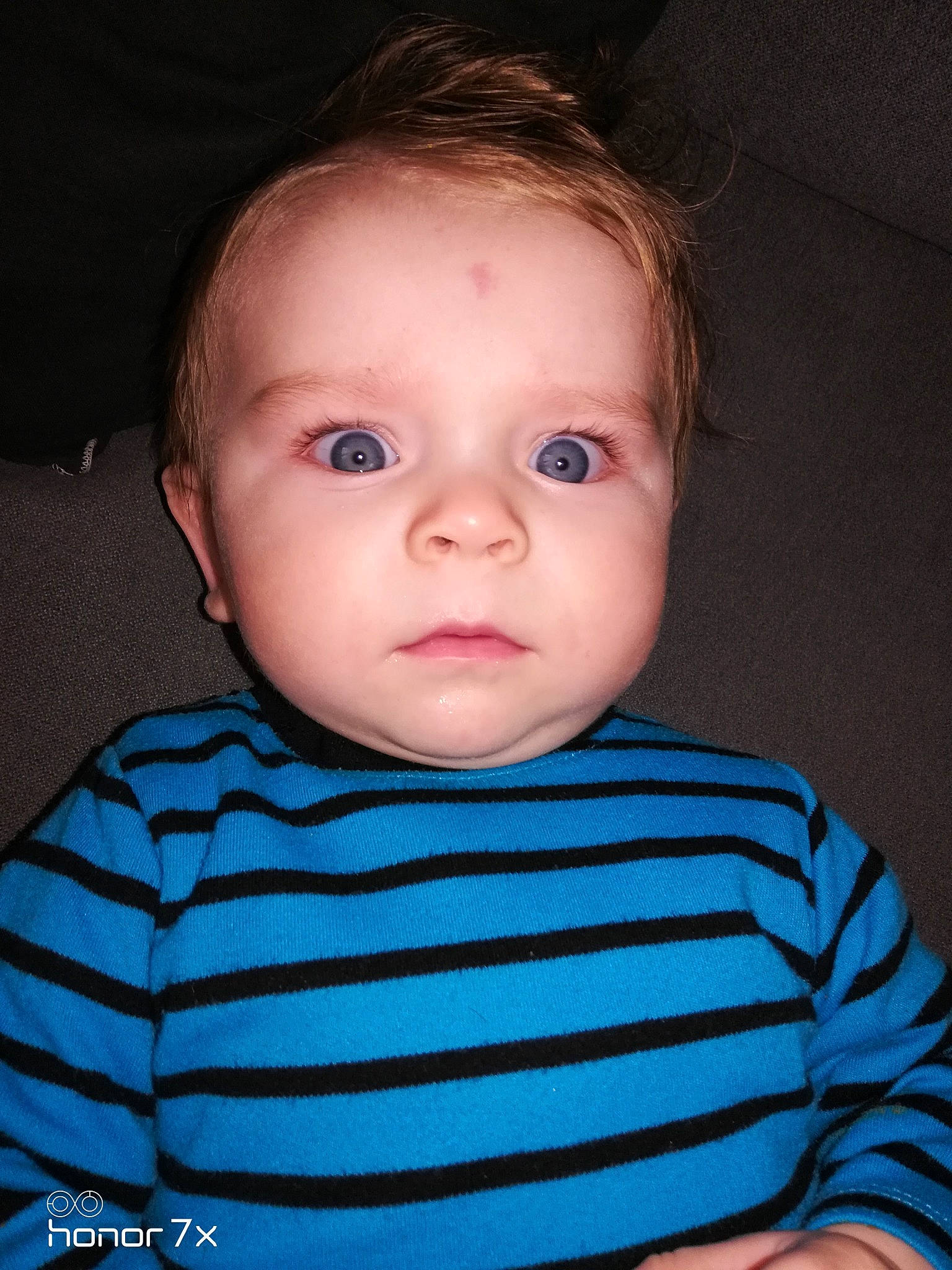 Kenzo participe au concours pour gagner de l'argent avec cette photo : baby, blue, cheek, child, chin, ear, eye, eyebrow, face, forehead, head, iris, lip, mouth, nose, organ, person, portrait_photography, skin, smile