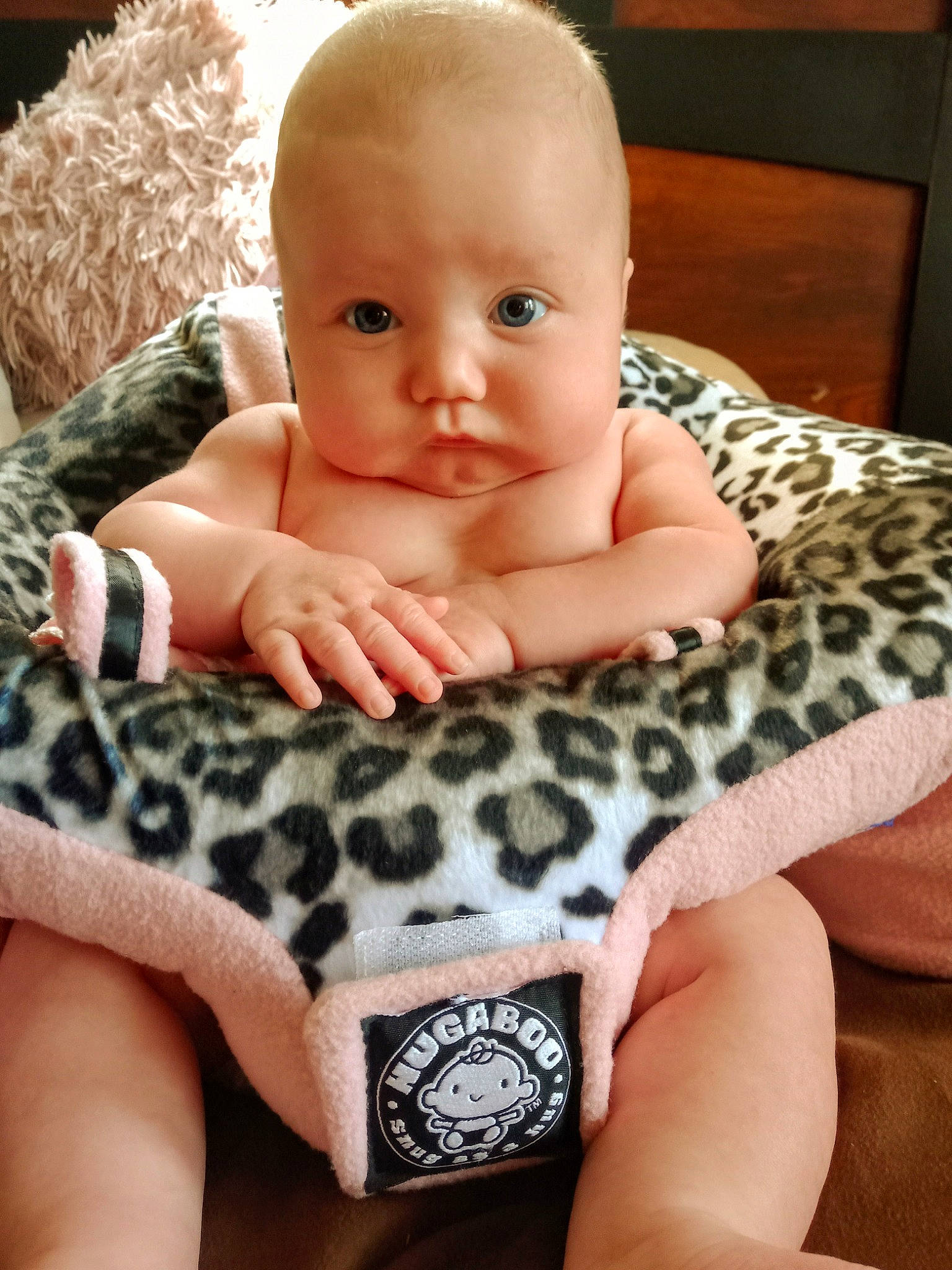 Izabella is registered to the contest to win money with this photo: baby, baby_toddler_clothing, cheek, child, comfort, eye, eyelash, finger, hand, head, human_body, human_leg, nail, pattern, person, sitting, skin, sleeve, thumb, toddler