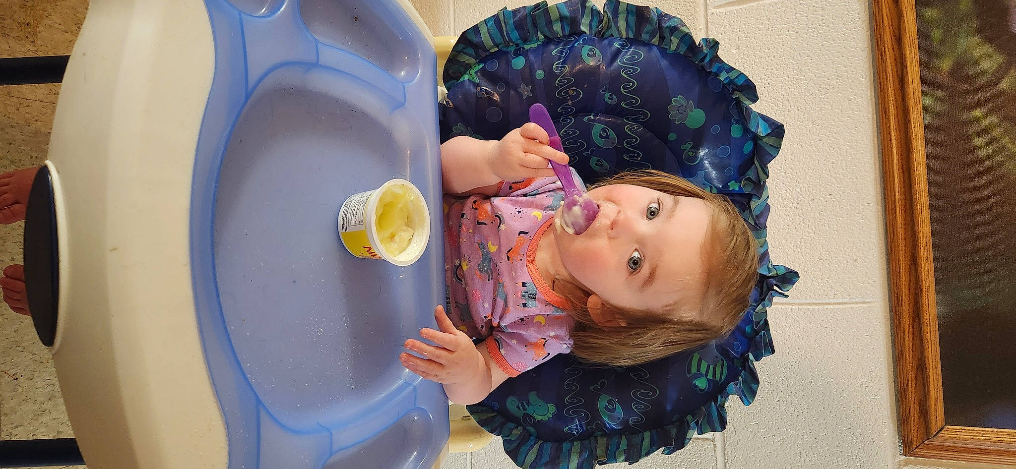 Layla R is registered to the contest to win money with this photo: baby, child, comfort_food, fashion_accessory, food, fun, hair_accessory, happy, headgear, icing, leisure, party_supply, person, plastic, plate, play, surprise, sweetness, tableware, toddler