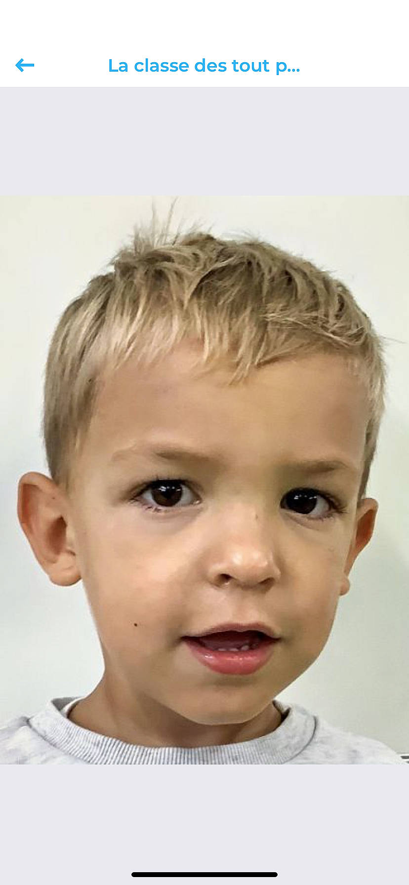 Luca participe au concours pour gagner de l'argent avec cette photo : blond, cheek, chin, ear, eye, eyebrow, eyelash, face, flash_photography, forehead, happy, human_body, iris, jaw, lip, no_expression, nose, person, skin, toddler