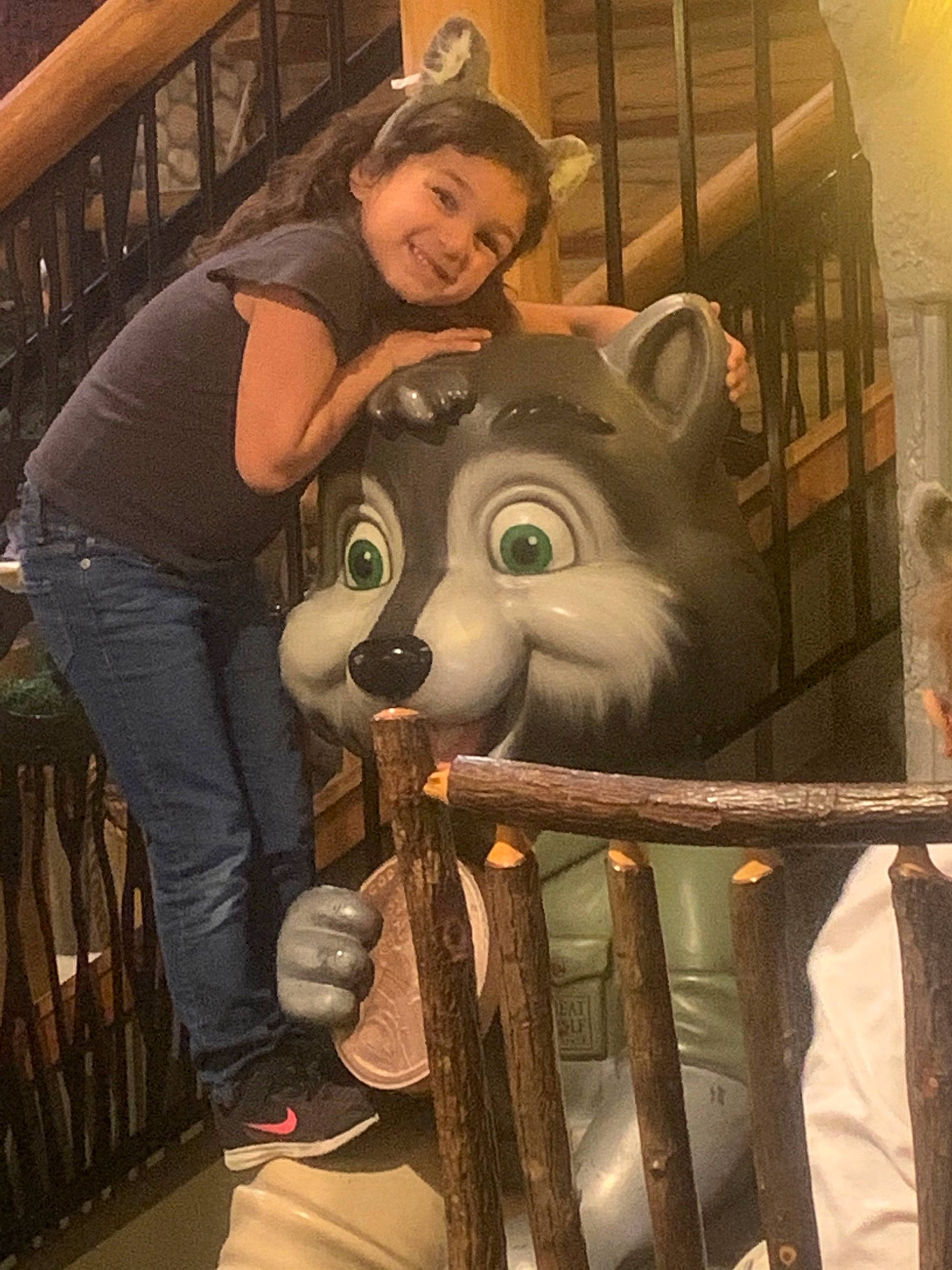 Kaileah is registered to the contest to win money with this photo: fur, joy, person