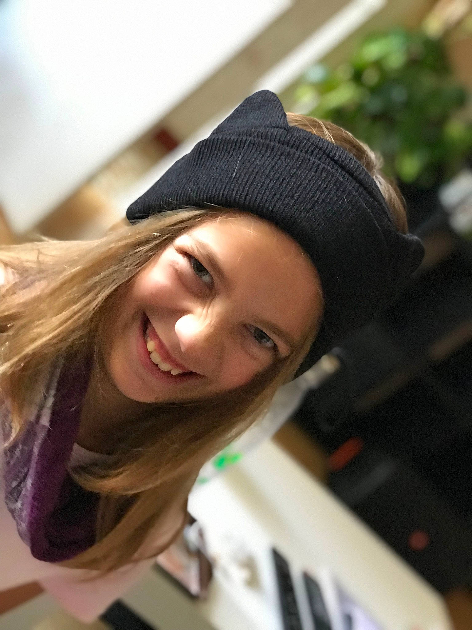 Rose participe au concours pour gagner de l'argent avec cette photo : cap, child, chin, eyebrow, eyelash, eyewear, face, fashion_accessory, fashion_design, flash_photography, fun, happy, headgear, headwear, joy, laugh, leisure, lip, long_hair, person