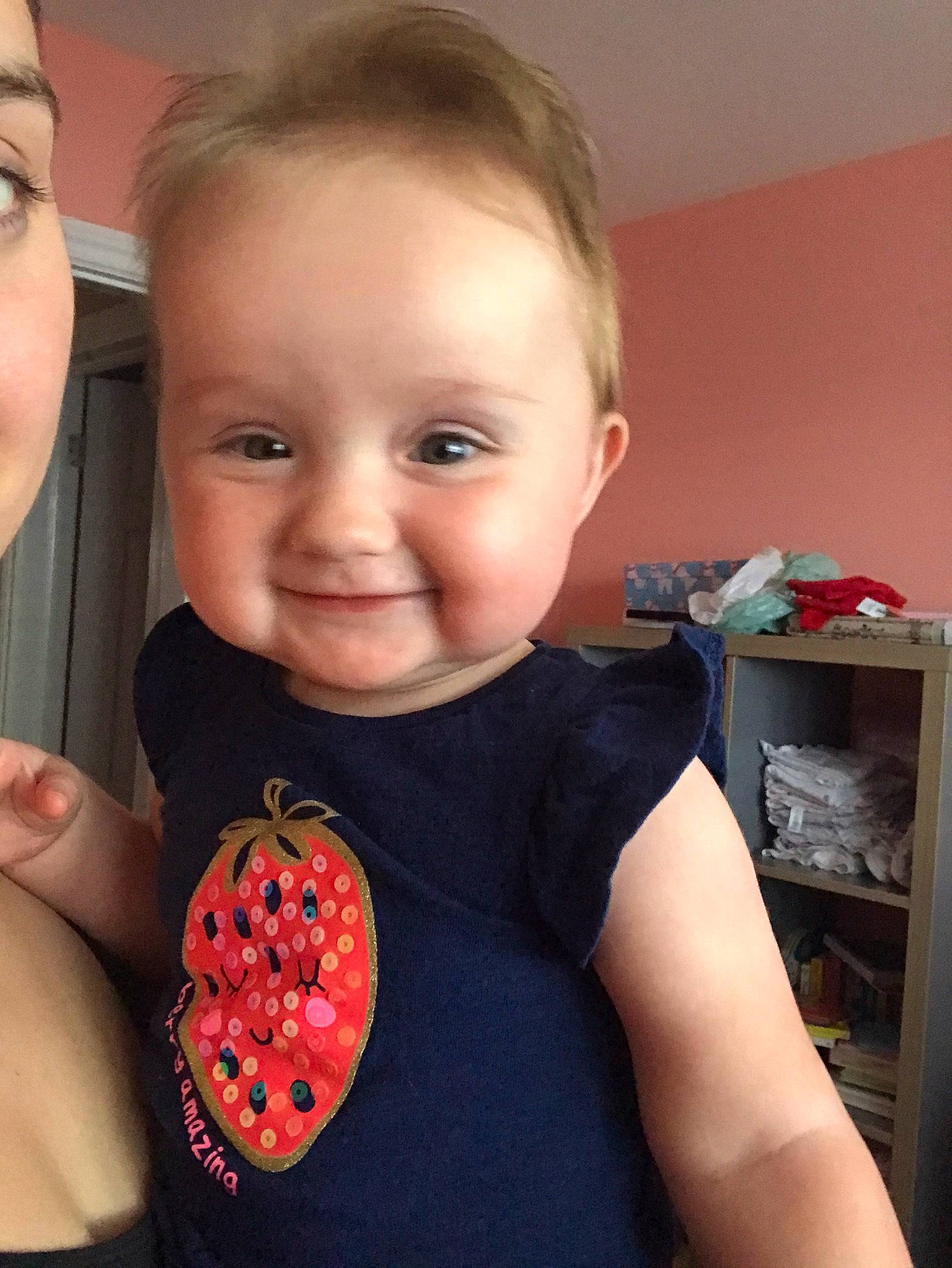 Adelaide is registered to the contest to win money with this photo: cheek, chin, eyelash, face, finger, gesture, happy, head, human_body, iris, joy, lip, mouth, neck, nose, person, plant, shoulder, skin, sleeve