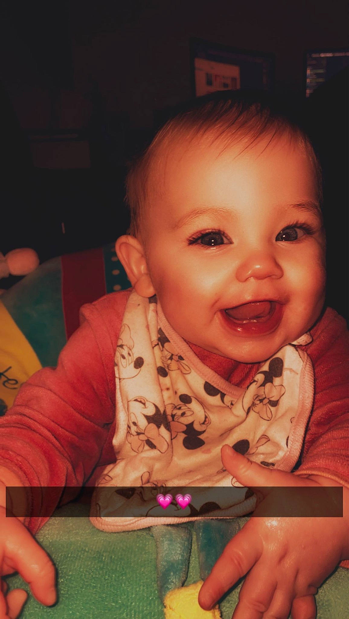 Leeva participe au concours pour gagner de l'argent avec cette photo : baby, baby_toddler_clothing, cheek, child, chin, eye, eyebrow, eyelash, finger, flash_photography, flooring, fun, happy, iris, joy, lip, mouth, nose, person, skin