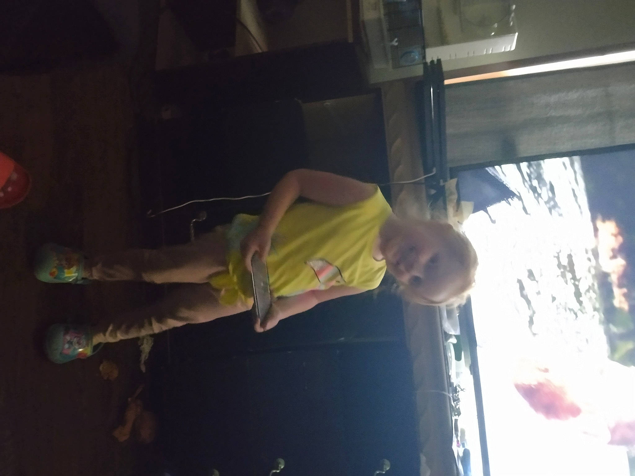 Ava is registered to the contest to win money with this photo: elbow, entertainment, event, fun, joy, knee, leisure, night, performance, performance_art, performing_arts, person, public_event, room, t_shirt, tree