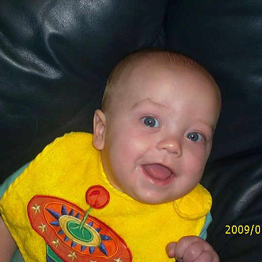 Fred is registered to the contest to win money with this photo: