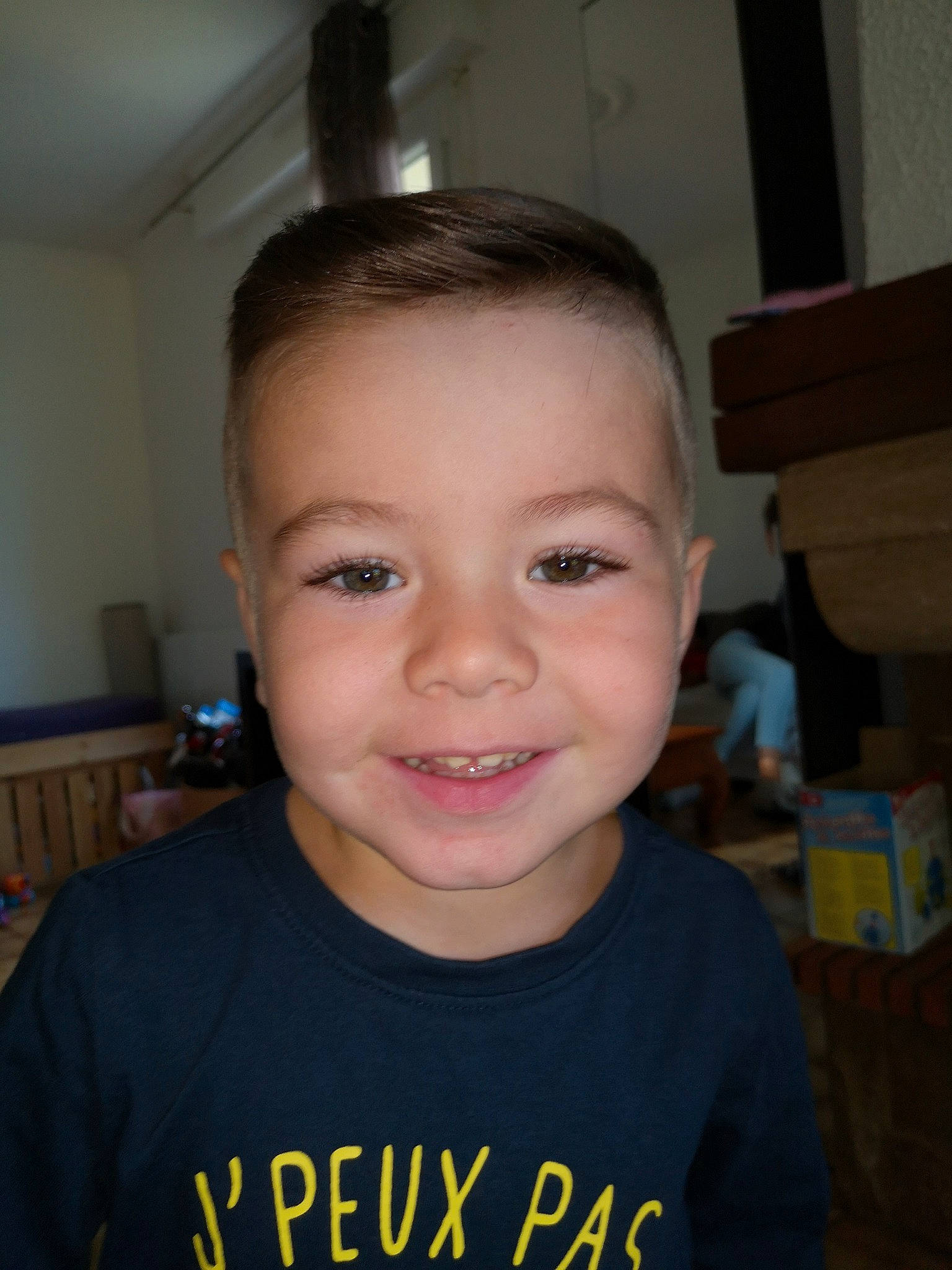 Kylian participe au concours pour gagner de l'argent avec cette photo : cheek, child, chin, ear, eye, eyebrow, face, facial_expression, forehead, hair, hairstyle, head, iris, joy, lip, nose, organ, person, skin, smile