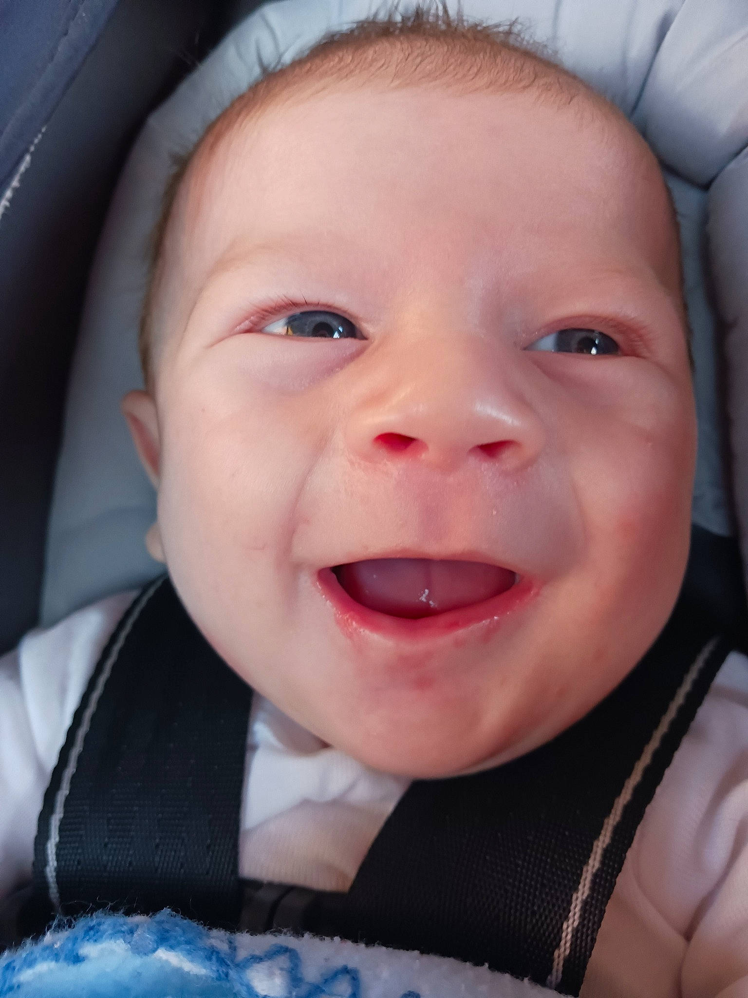 Odin is registered to the contest to win money with this photo: baby, baby_toddler_clothing, beauty, blue, cheek, child, eyebrow, face, facial_expression, fun, happy, iris, lip, mouth, nose, person, pink, skin, smile, toddler
